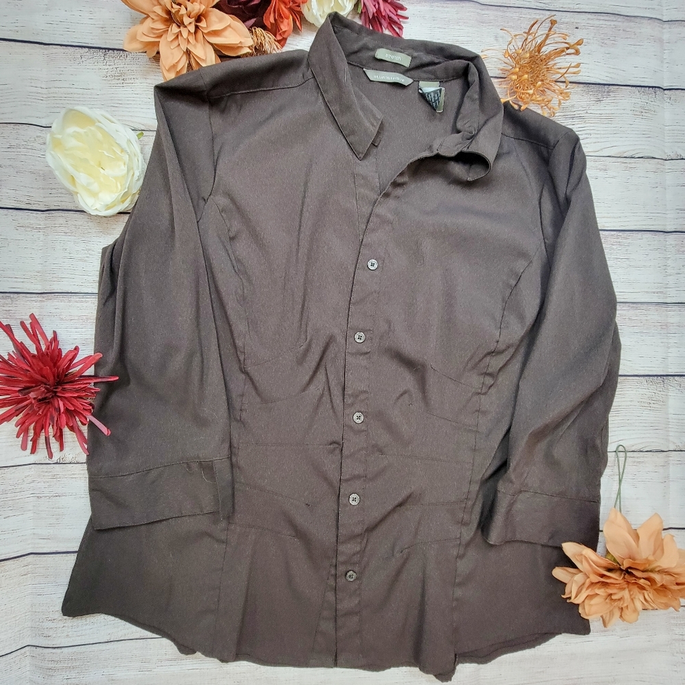 GUC Button Down Fitted Top